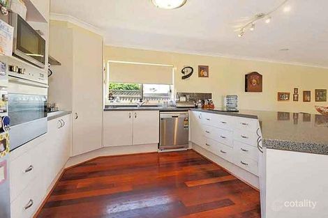 Property photo of 53 Rowan Parade Wendouree VIC 3355
