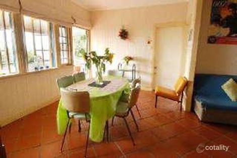 Property photo of 6 Barnes Avenue Coorparoo QLD 4151