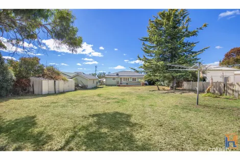 Property photo of 58 Mann Street Armidale NSW 2350