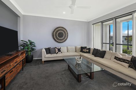 Property photo of 9 Petrel Crescent Mountain Creek QLD 4557