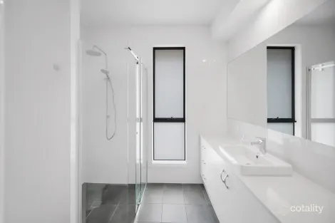 Property photo of 16 Wyatt Road Burnside SA 5066