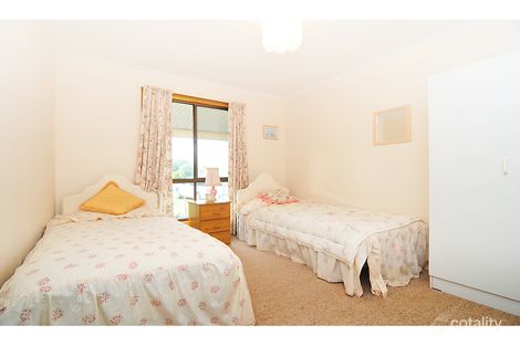 Property photo of 2 Sixteenth Avenue Pinks Beach SA 5275