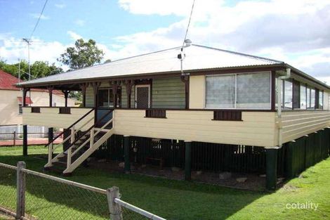 102 Downs St, North Ipswich, QLD 4305