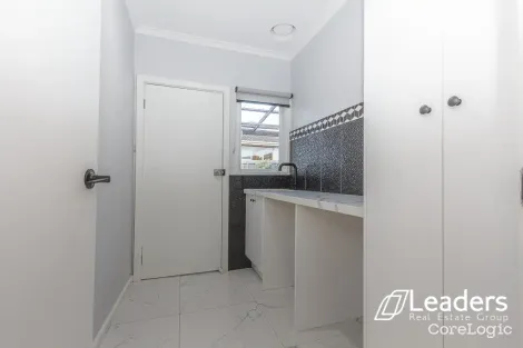 Property photo of 21 Edinburgh Road Blackburn South VIC 3130
