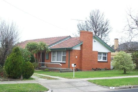 8 Parkland Ave, Hampton Park, VIC 3976