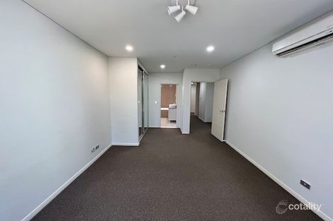 Property photo of 402/4 Como Crescent Southport QLD 4215