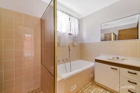 Property photo of 3/2 Woodlark Place Glenfield NSW 2167