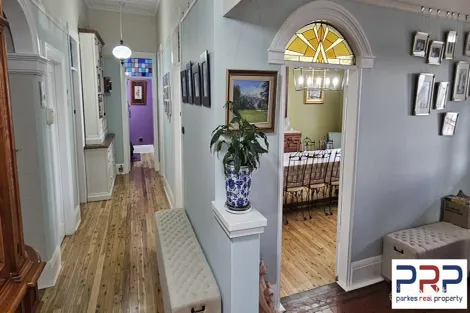 Property photo of 6 Gap Street Parkes NSW 2870