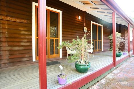 Property photo of 64 Marginata Crescent Dwellingup WA 6213