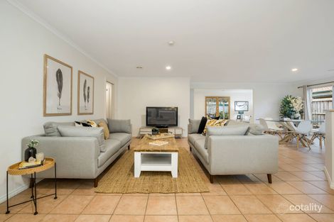 Property photo of 5 Royal Palms Aspendale Gardens VIC 3195