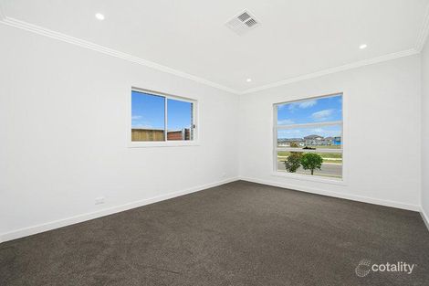 Property photo of 66 Silverwood Street Gledswood Hills NSW 2557
