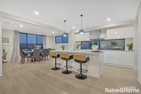 Property photo of 118 Silverwattle Drive Lyndhurst VIC 3975