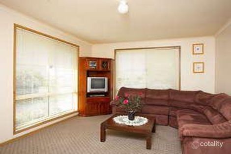 Property photo of 2/1 Topaz Place Narre Warren VIC 3805