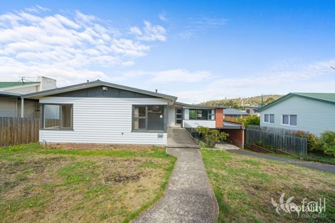 Property photo of 17 Araluen Street Geilston Bay TAS 7015