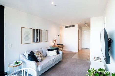 Property photo of 2206/27 Little Collins Street Melbourne VIC 3000