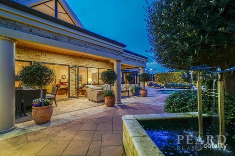 Property photo of 8 Acer Glen Duncraig WA 6023