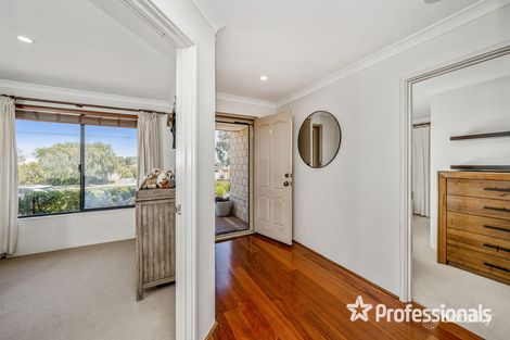 Property photo of 119 East Road Hocking WA 6065