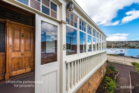 Property photo of 8 Ford Parade Lindisfarne TAS 7015