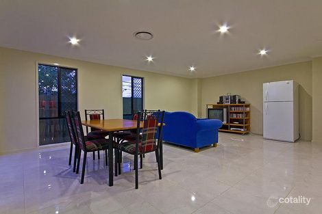 Property photo of 3 Taylor Place Mackenzie QLD 4156