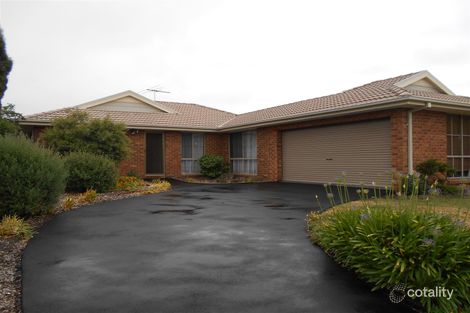 Property photo of 5 James Bathe Way Narre Warren South VIC 3805
