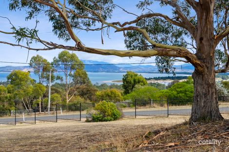 Property photo of 3 Whitefoord Parade Dodges Ferry TAS 7173