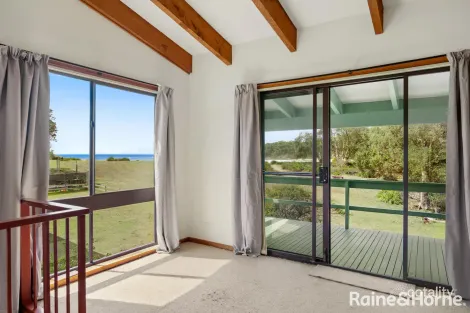 Property photo of 12 Boomer Crescent Kioloa NSW 2539