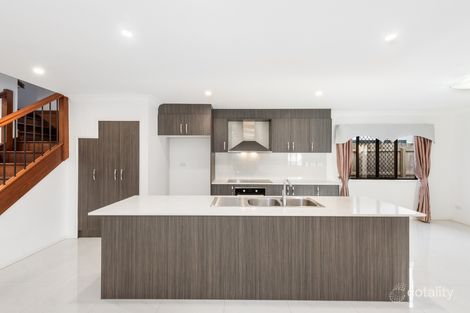 Property photo of 76 Wanda Road Upper Mount Gravatt QLD 4122