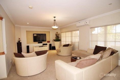 Property photo of 106 Cabana Boulevard Benowa QLD 4217