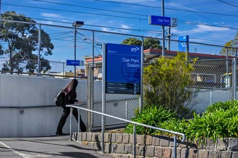 Property photo of 11 Lex Grove Oak Park VIC 3046