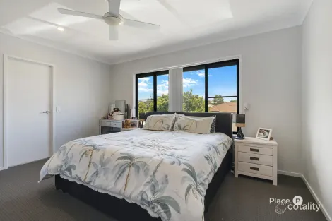 Property photo of 2/17 Astley Parade North Lakes QLD 4509