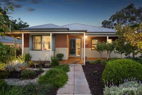 40 Uvadale Gr, Kew, VIC 3101