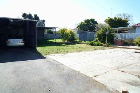 Property photo of 27 Oak Street Golden Square VIC 3555