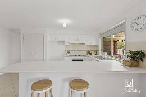 Property photo of 4 Duntroon Close Hamlyn Terrace NSW 2259