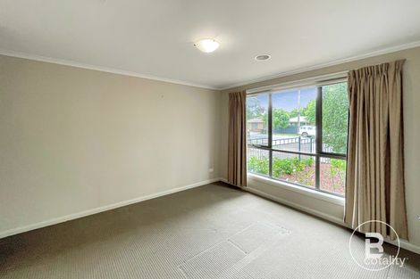 Property photo of 1/68 Cuthberts Road Alfredton VIC 3350