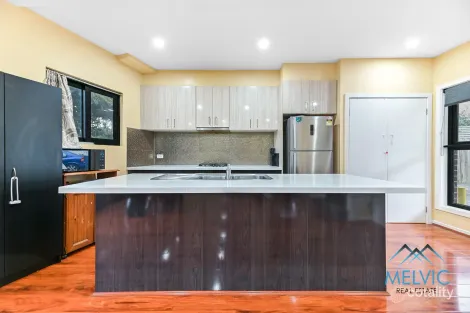 Property photo of 2/11 Vincent Crescent Noble Park VIC 3174