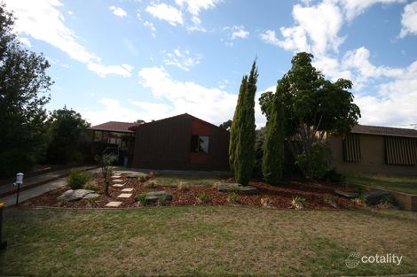 13 Pennant St, Aberfoyle Park, SA 5159