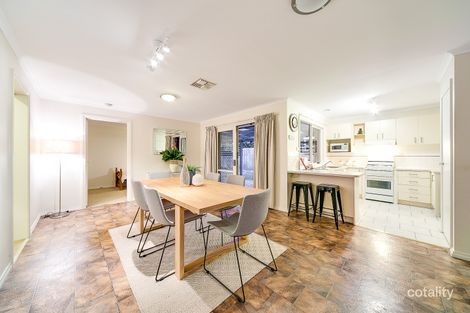 Property photo of 24 Brentwood Drive Cranbourne North VIC 3977