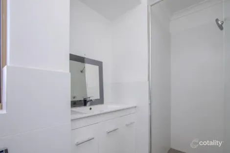 Property photo of 23 Anna Plains Circle Ellenbrook WA 6069