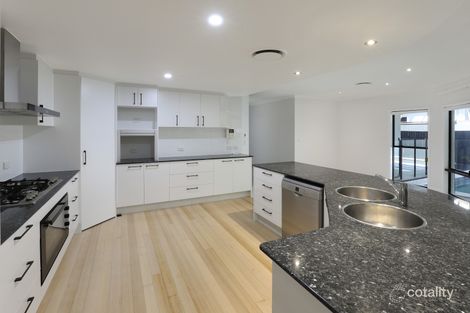 Property photo of 3 Freycinet Row Buderim QLD 4556
