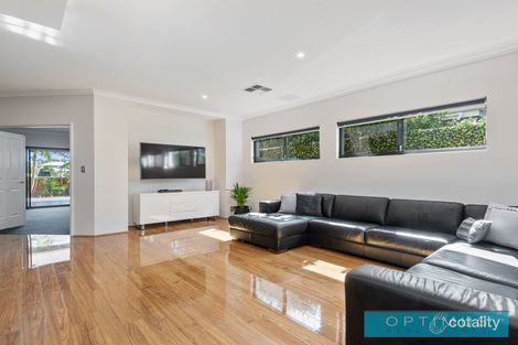 Property photo of 5 Oxcliffe Road Doubleview WA 6018