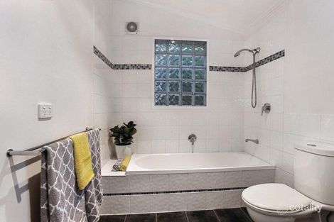 Property photo of 18 Tovan Akas Avenue Bentleigh VIC 3204