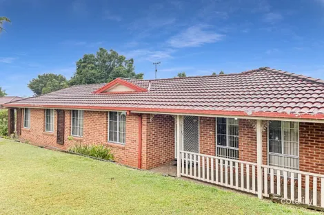 3 St Lawrence Ave, Blue Haven, NSW 2262