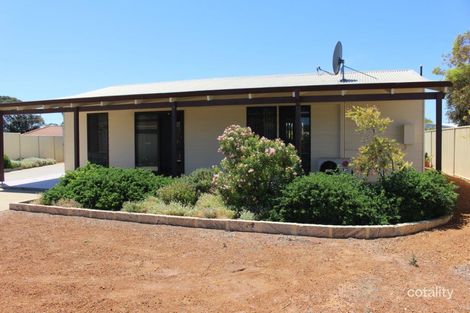 Property photo of 14 Thurkle Square Dongara WA 6525