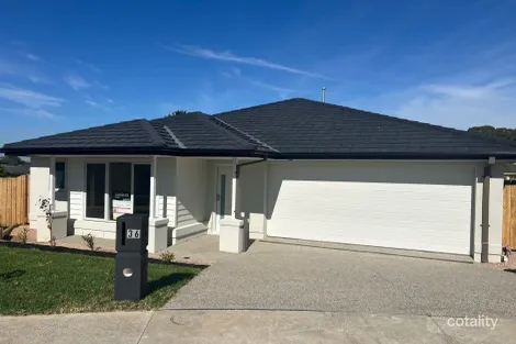 36 Allan Cl, Pakenham, VIC 3810