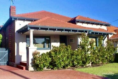 42 Sasse Ave, Mount Hawthorn, WA 6016