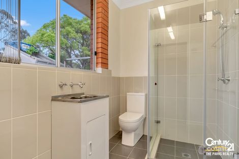 13 Sandringham St, St Johns Park, NSW 2176