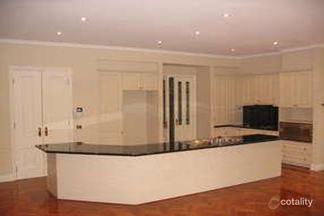 Property photo of 27 Chaucer Crescent Canterbury VIC 3126