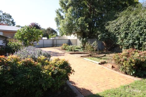 Property photo of 2 Wellingham Place Temora NSW 2666