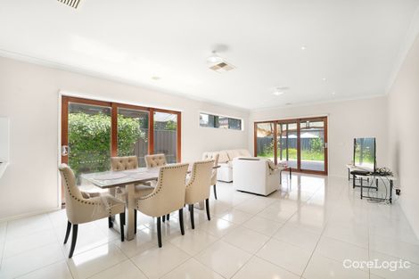 Property photo of 21 Lambertia Crescent Manor Lakes VIC 3024