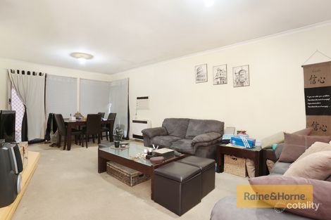 Property photo of 5 Momba Close Kurunjang VIC 3337